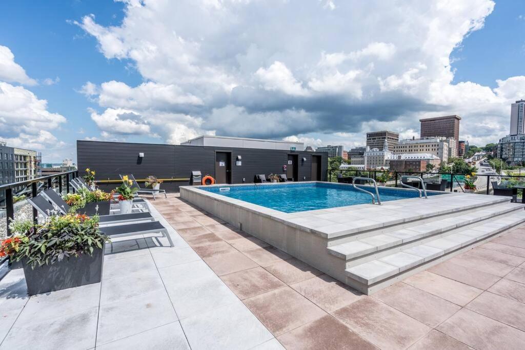 Initial / Espace M / Centre-Ville De Quebec Экстерьер фото